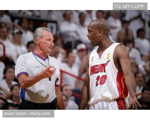 库班回忆2006总决赛称我们输给裁判而非韦德的精彩表现