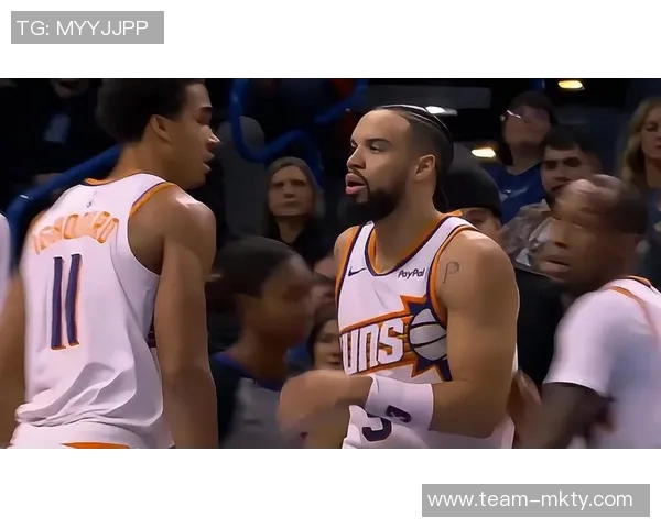 狄龙首节表现抢眼8投4中贡献全队最高9分并遭遇2次犯规困扰